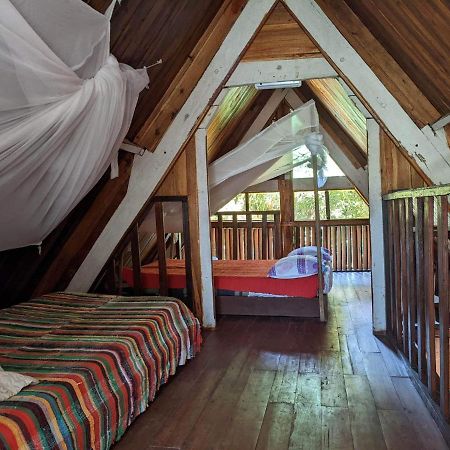Les Acacias Bungalows Manambolo Kültér fotó