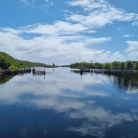 Les Acacias Bungalows Manambolo Kültér fotó