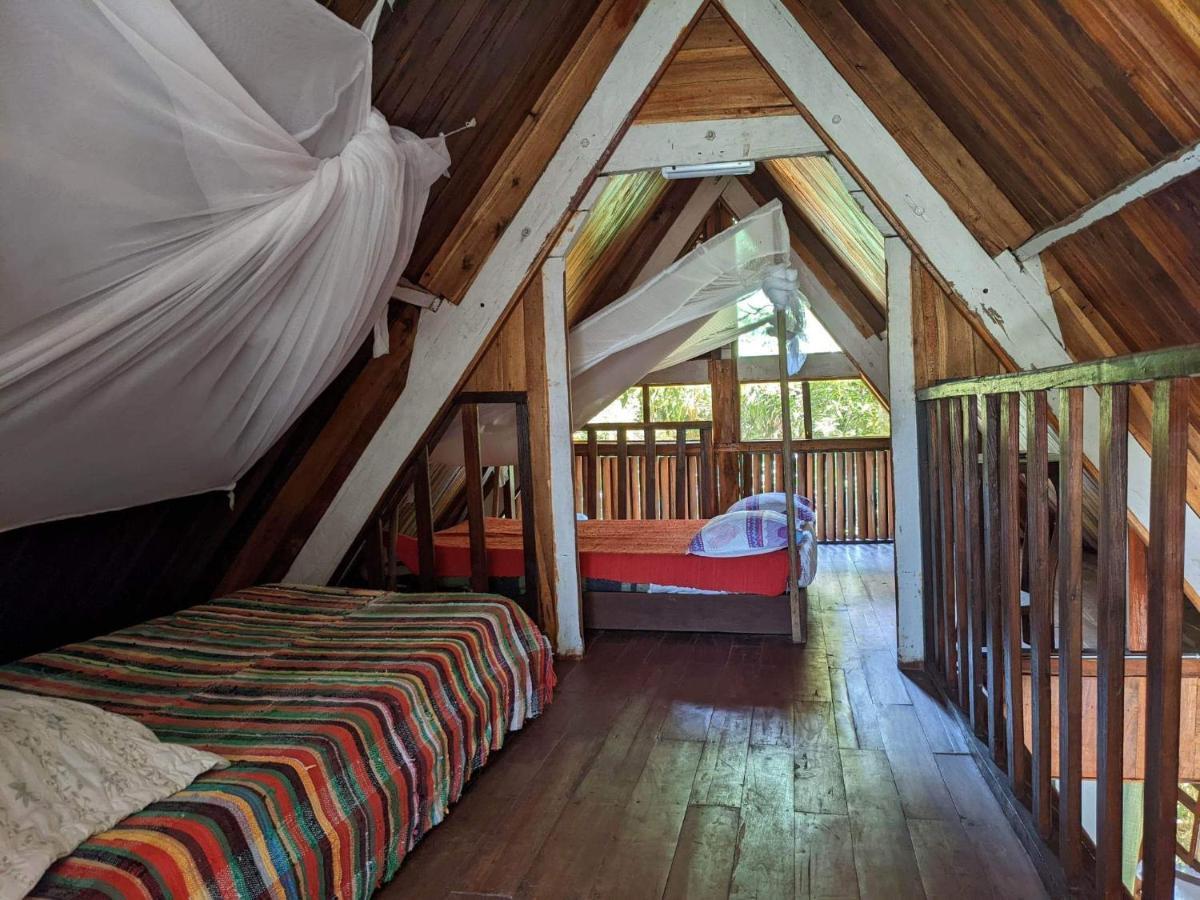 Les Acacias Bungalows Manambolo Kültér fotó