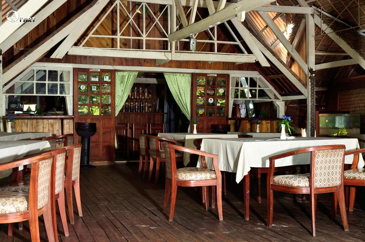 Les Acacias Bungalows Manambolo Kültér fotó
