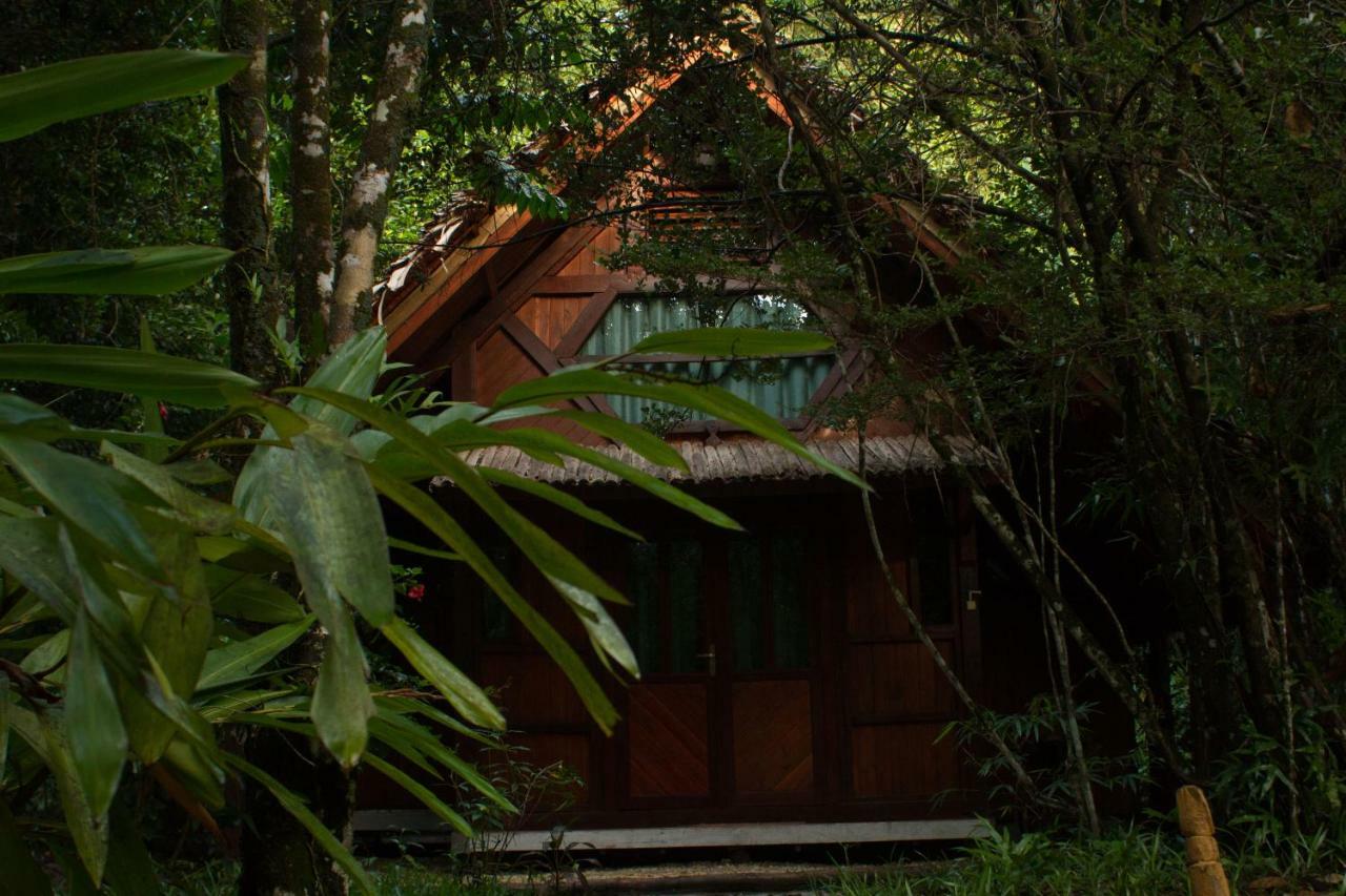 Les Acacias Bungalows Manambolo Kültér fotó